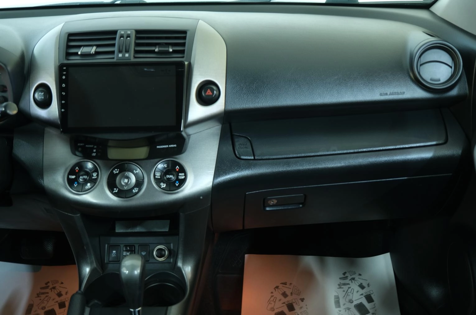 Toyota RAV4 16 из 21