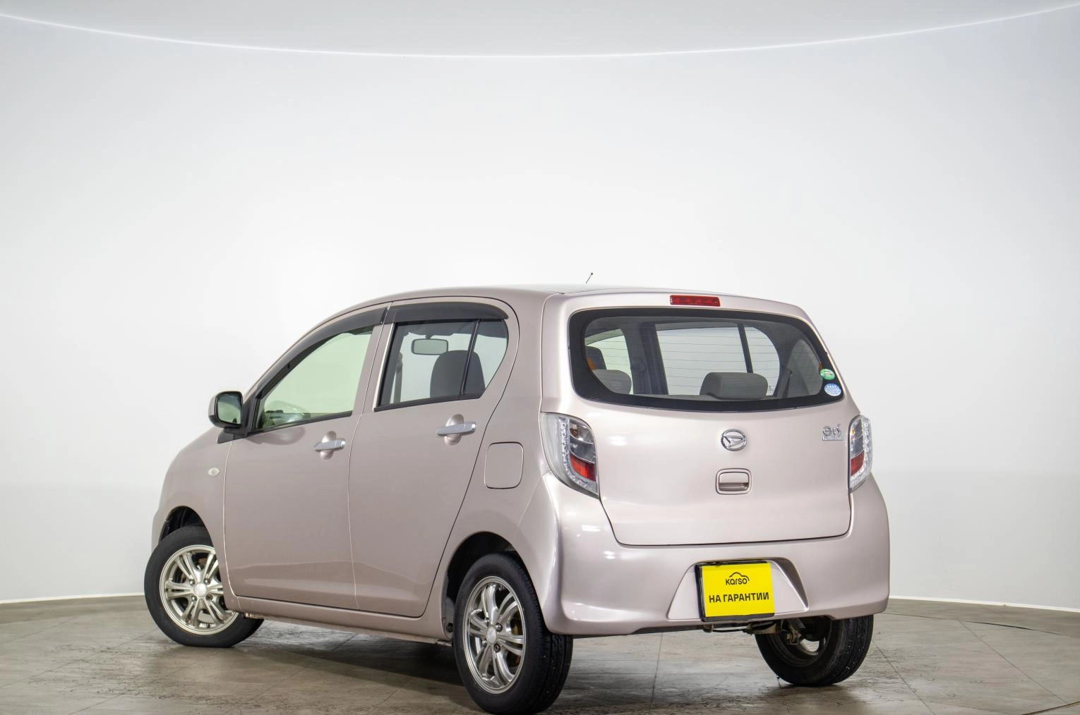 Daihatsu Mira e:S 6 из 17