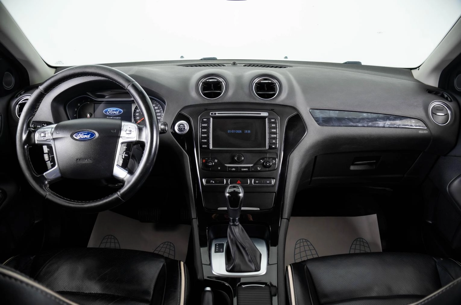 Ford Mondeo 13 из 24