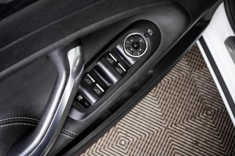 Ford Mondeo 24 из 24