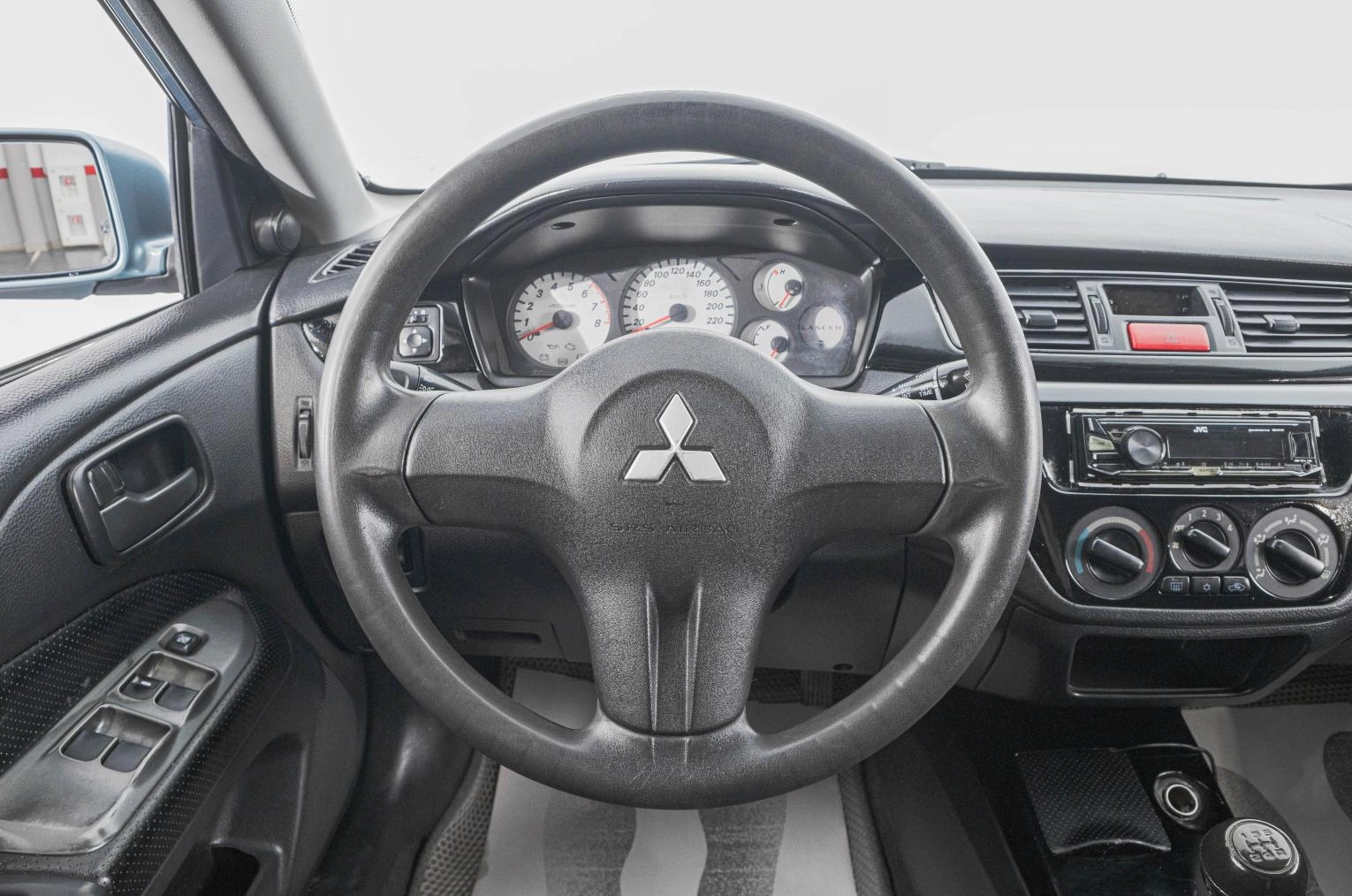 Mitsubishi Lancer 12 из 22
