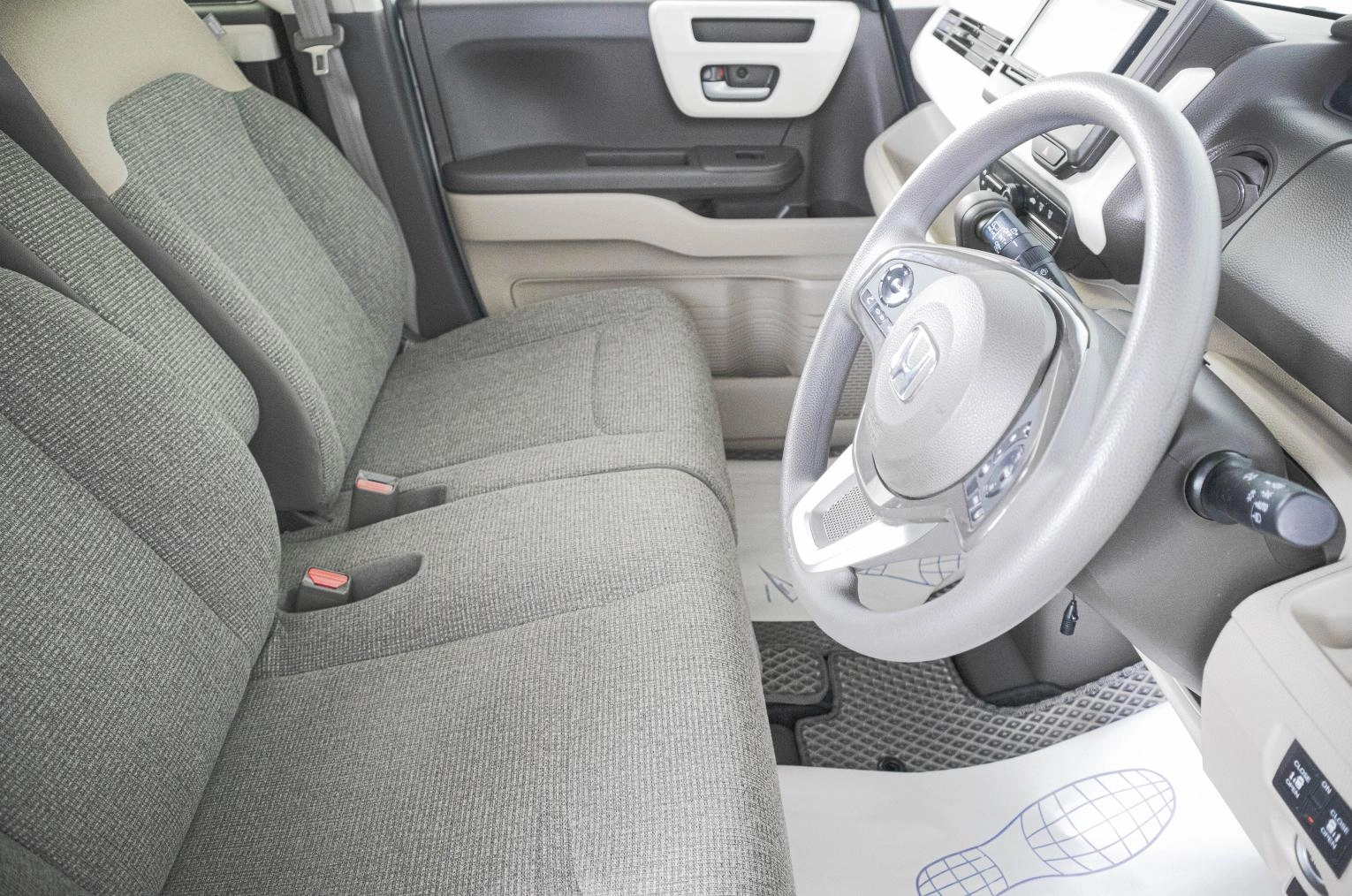 Honda N-BOX 11 из 21