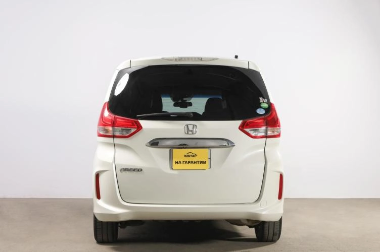 Honda Freed 5 из 6
