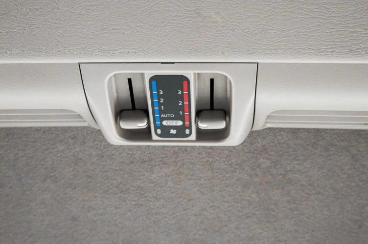 Nissan Serena 19 из 20