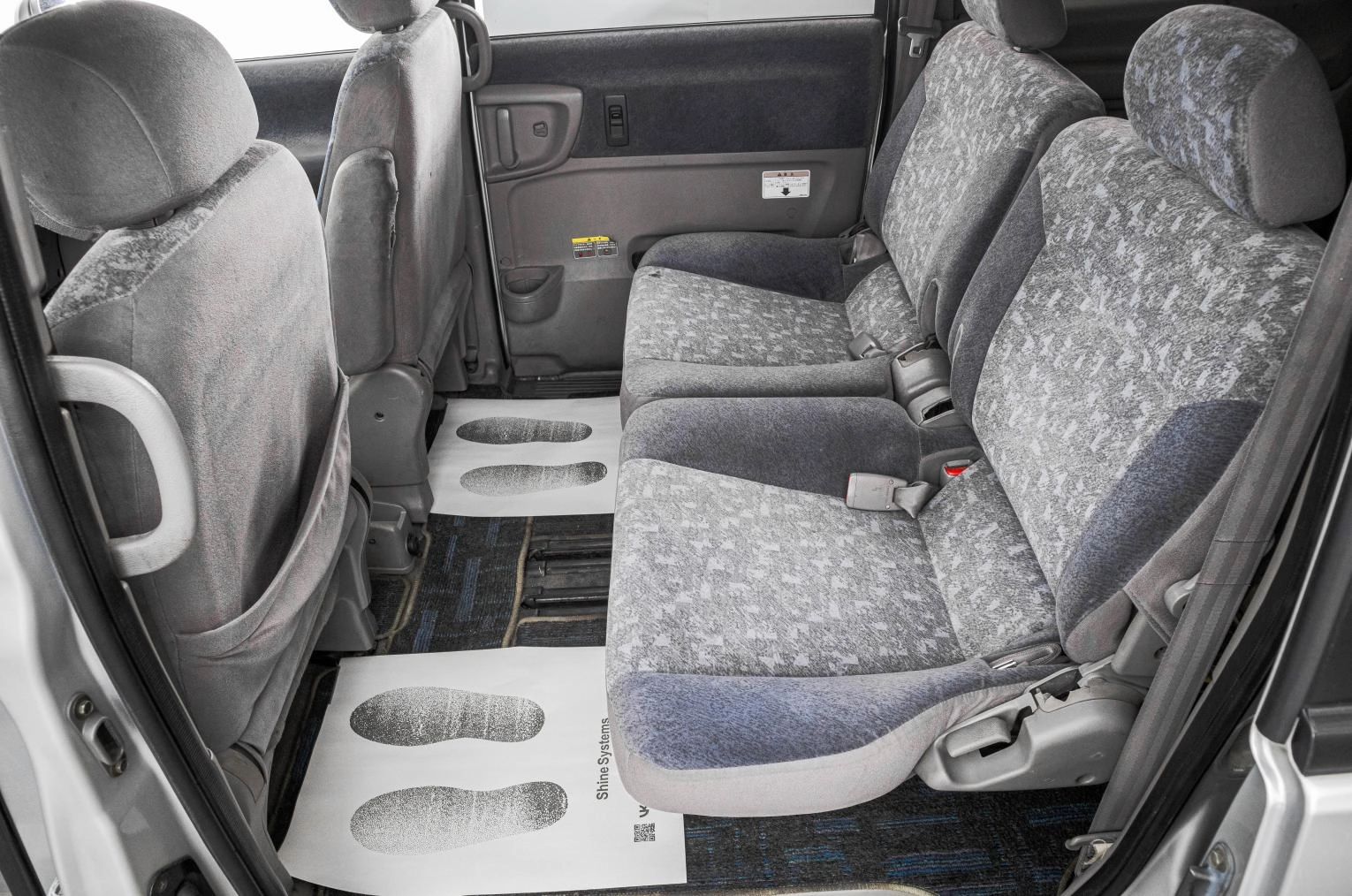 Nissan Serena 18 из 20