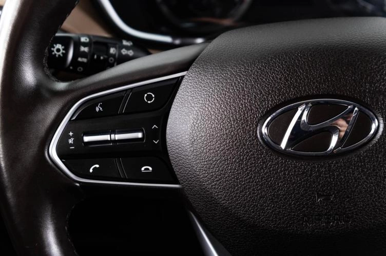 Hyundai Santa Fe 16 из 24