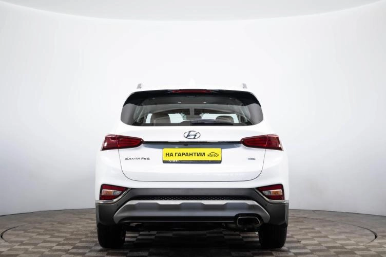 Hyundai Santa Fe 5 из 6