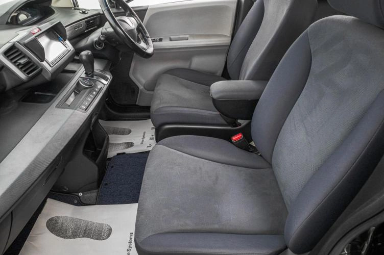Honda Freed 20 из 25