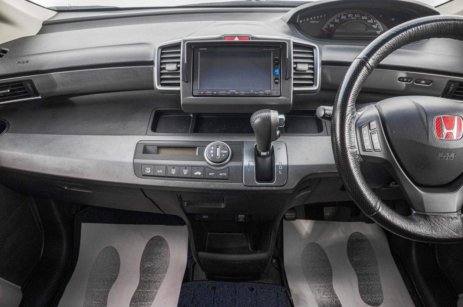 Honda Freed 16 из 25