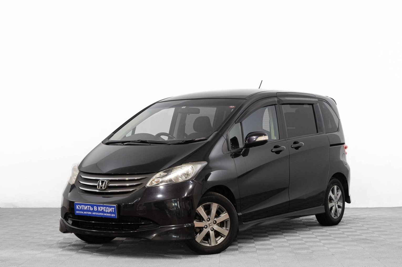 Honda Freed 3 из 25