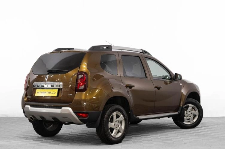 Renault Duster 4 из 6