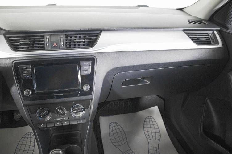 Skoda Rapid 14 из 20