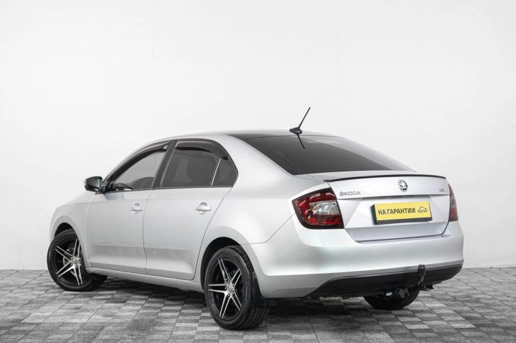 Skoda Rapid 4 из 6