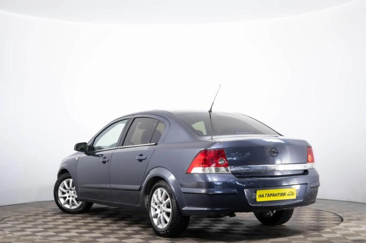 Opel Astra 6 из 6