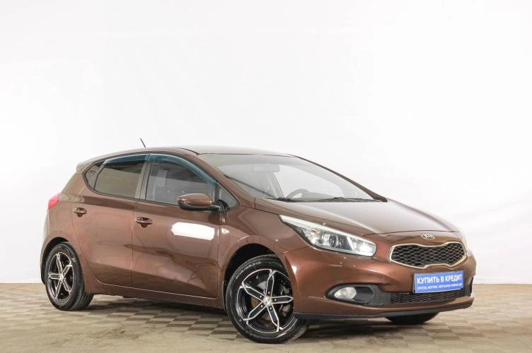 KIA cee'd 1 из 6
