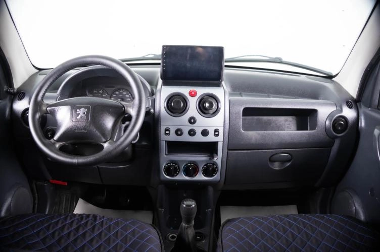 Peugeot Partner 11 из 17