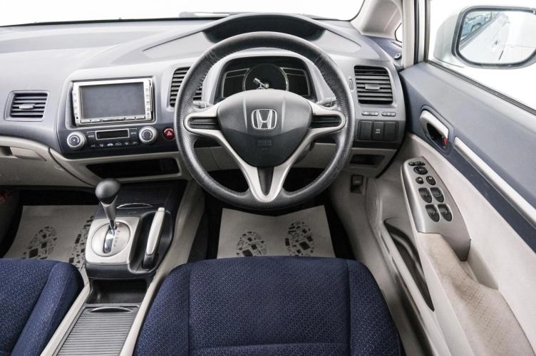Honda Civic 14 из 21