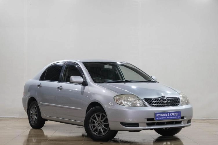 Toyota Corolla 1 из 6
