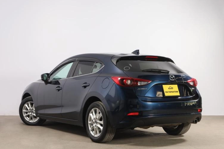 Mazda Axela 4 из 6