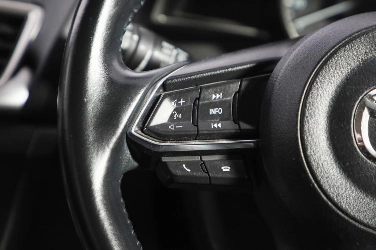 Mazda Axela 12 из 18