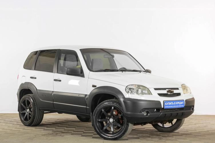 Chevrolet Niva 1 из 15