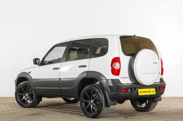 Chevrolet Niva 4 из 15