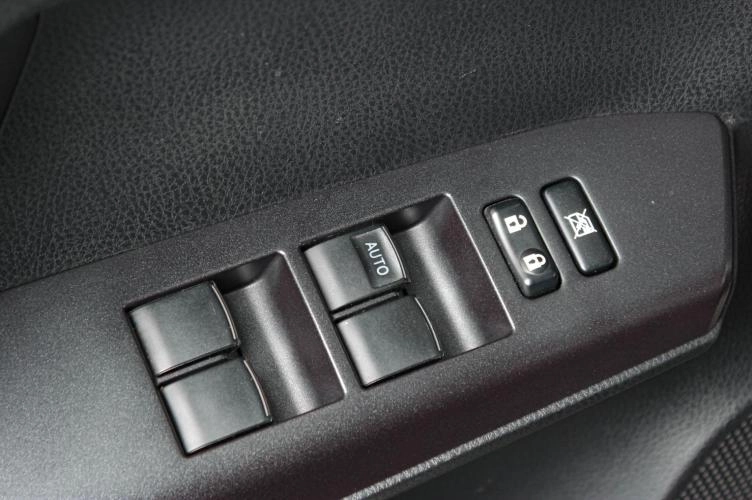 Toyota RAV4 17 из 20