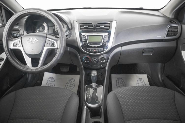 Hyundai Solaris 13 из 23