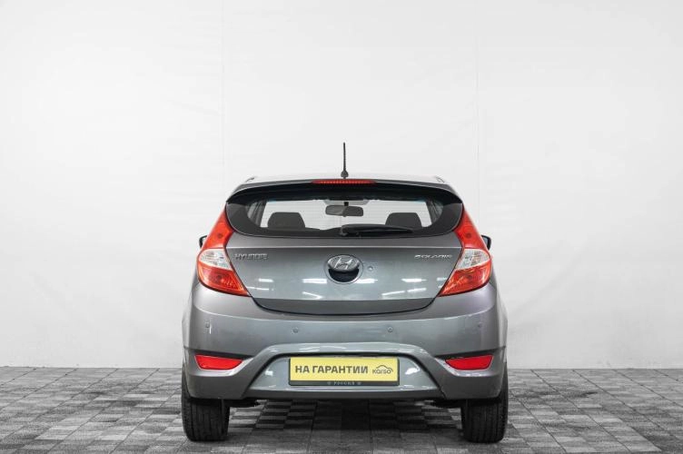 Hyundai Solaris 5 из 6