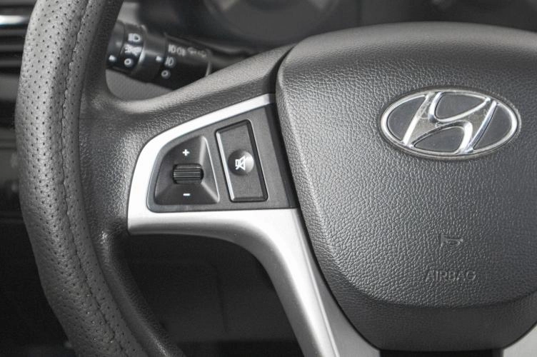 Hyundai Solaris 16 из 23