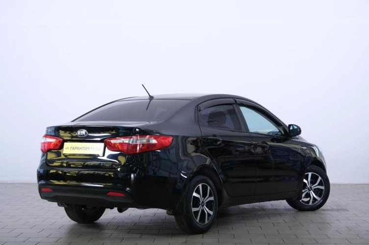 KIA Rio 6 из 6
