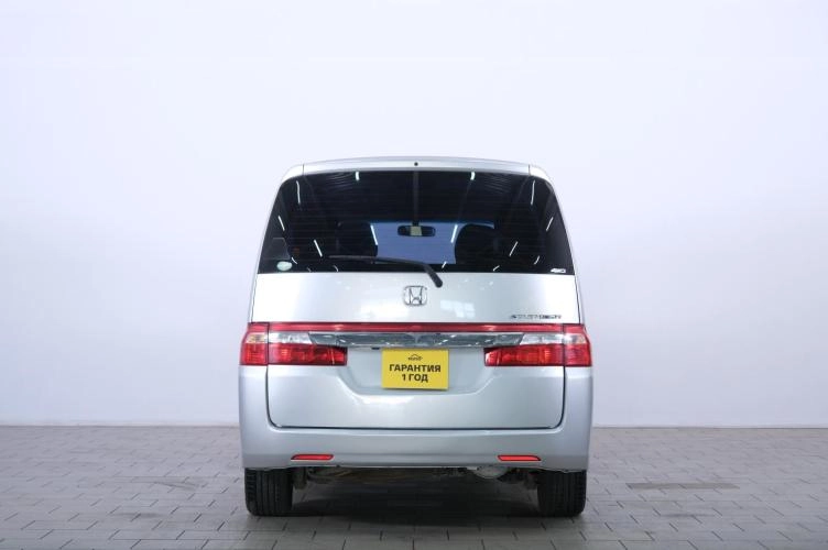 Honda Stepwgn 5 из 6