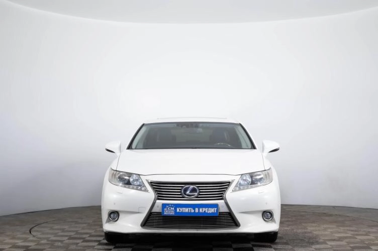Lexus ES 2 из 6