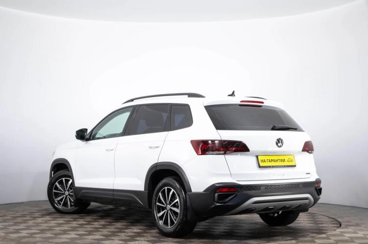 Volkswagen Taos 6 из 6