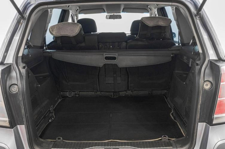 Opel Zafira 23 из 23