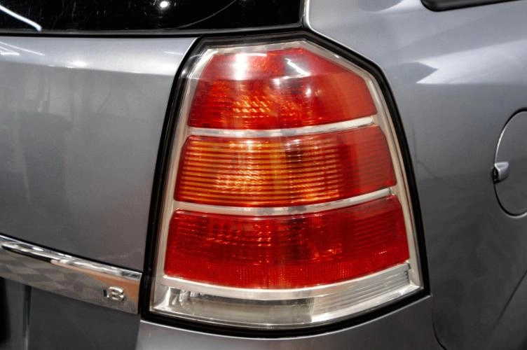 Opel Zafira 8 из 23