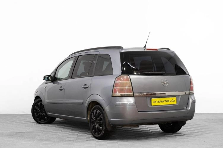 Opel Zafira 6 из 6