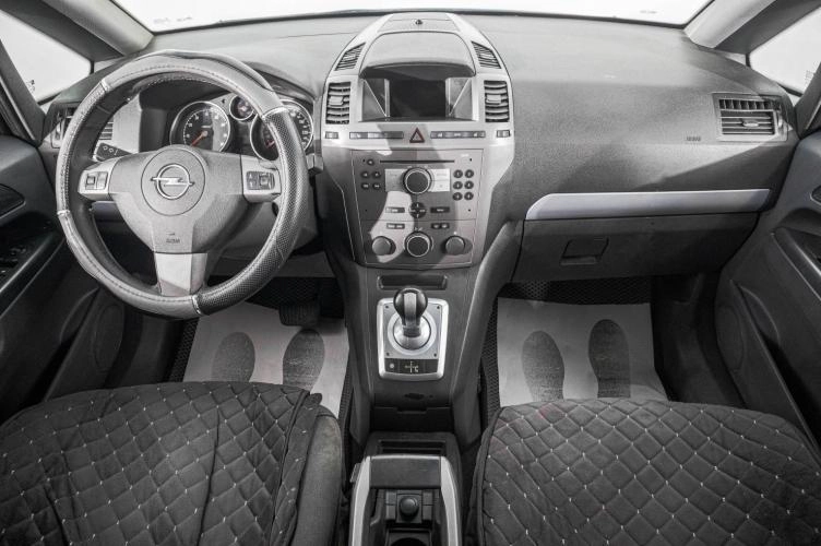 Opel Zafira 9 из 23