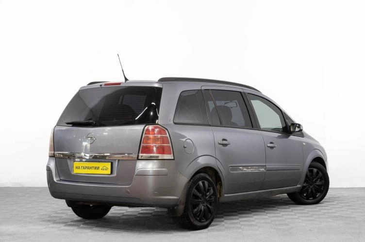 Opel Zafira 4 из 6