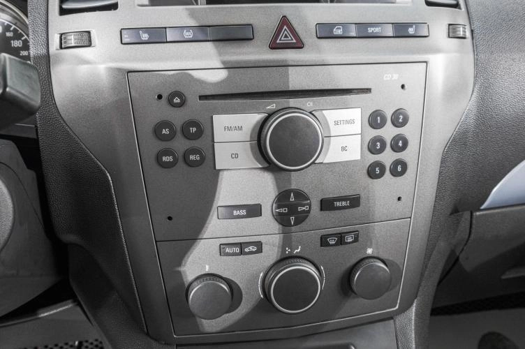 Opel Zafira 18 из 23