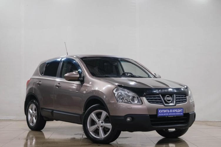 Nissan Qashqai 1 из 6