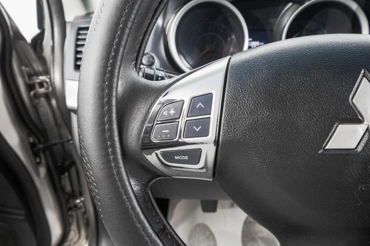 Mitsubishi Lancer 11 из 22