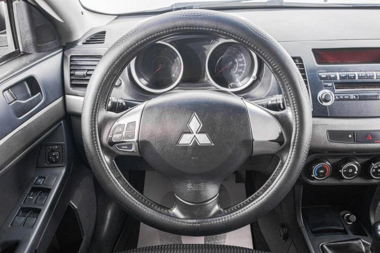 Mitsubishi Lancer 10 из 22