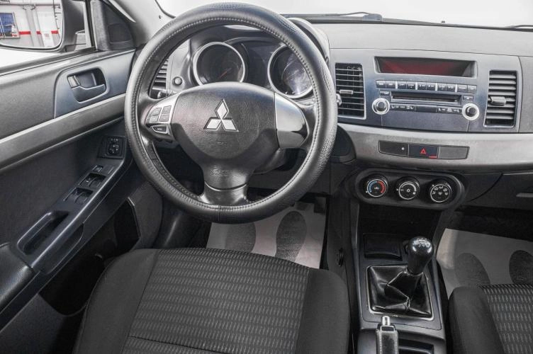 Mitsubishi Lancer 12 из 22