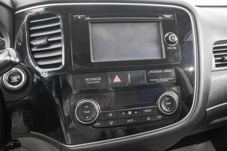 Mitsubishi Outlander 18 из 26