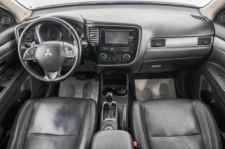 Mitsubishi Outlander 9 из 26