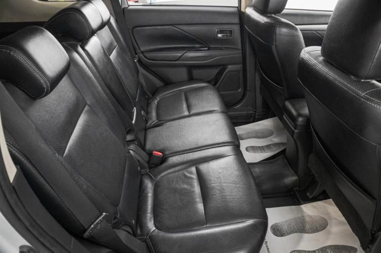 Mitsubishi Outlander 24 из 26