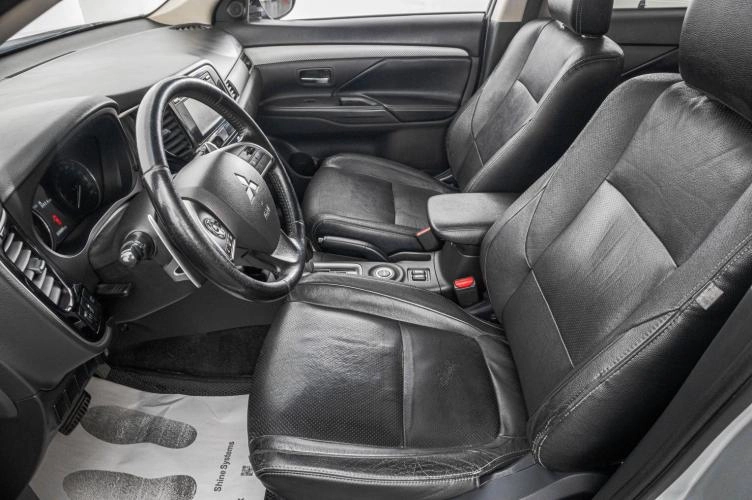 Mitsubishi Outlander 10 из 26