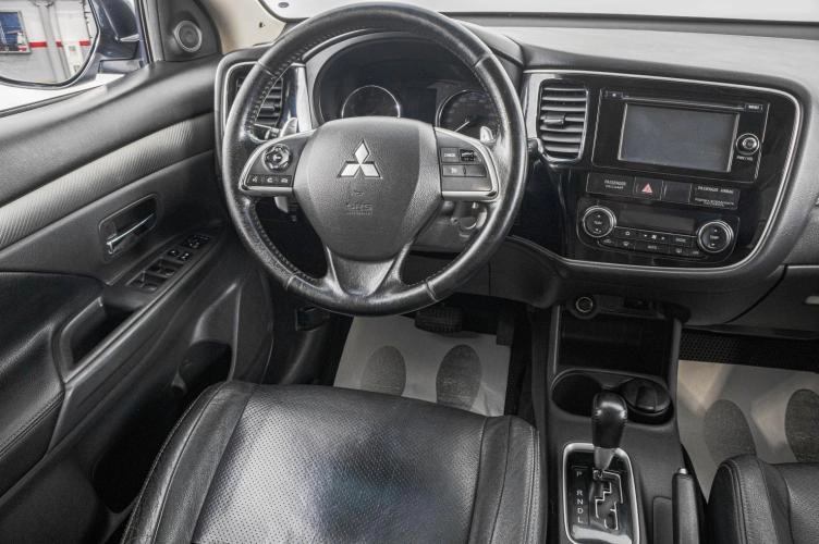 Mitsubishi Outlander 16 из 26