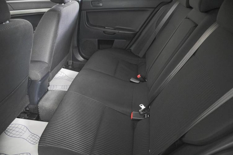 Mitsubishi Lancer 9 из 20